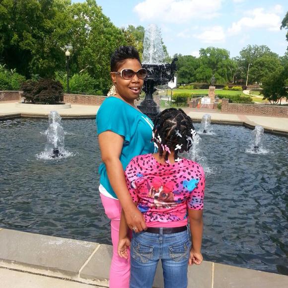 Meet your Posher, Alexandria - Picture 1 of 1